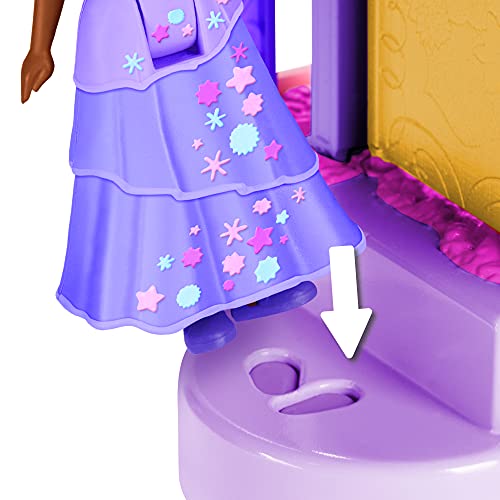 Disney Encanto Isabela doll walking path bloom highlights cause-and-effect play.