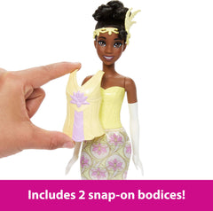 Disney Princess Tiana accessories add storytelling opportunities during pretend play.