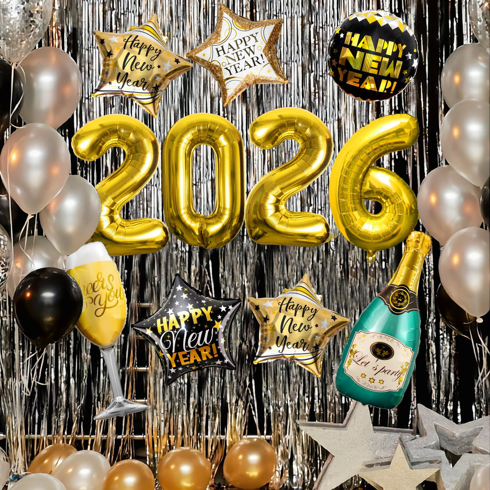 DMIGHT 2026 foil balloon 33in highlights the countdown moment.