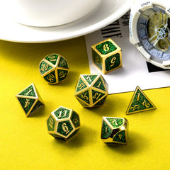 DNDND glitter green D6 dice deliver stable results and table presence