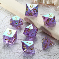 DNDND iridescent lilac D20 dice catch light for dramatic moments.
