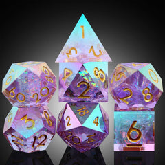 DNDND iridescent lilac D4 dice for stylish tabletop play.