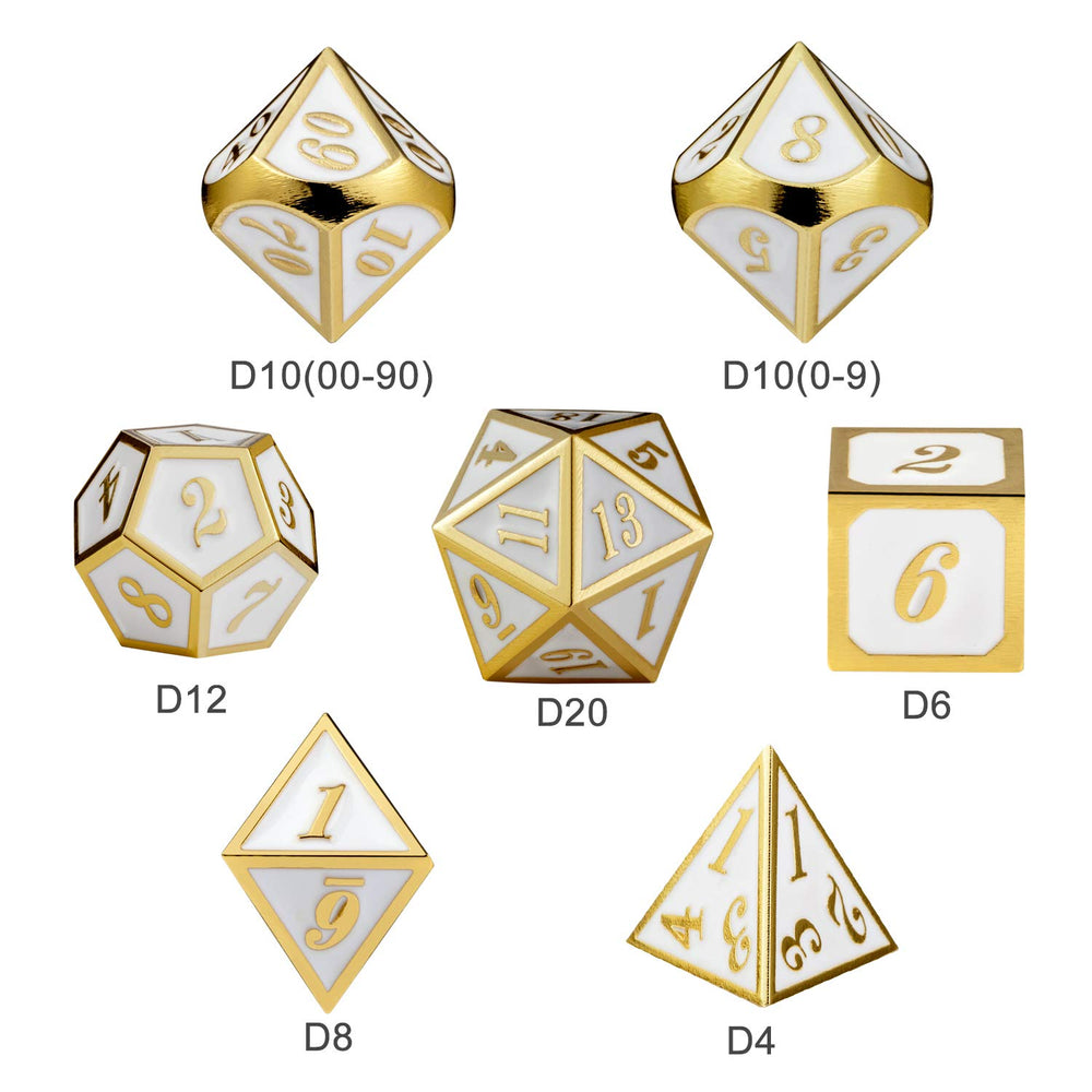 Heavy zinc alloy dice weighing 107 g deliver premium tactile feel.