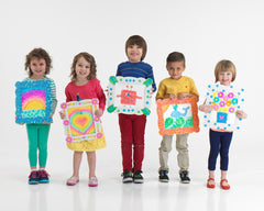 Do A Dot Art! Easy-grip bottle provides comfortable kid use