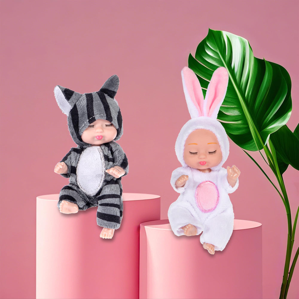Dollbie 4-inch mouse doll features rotating joints for lifelike poseability.