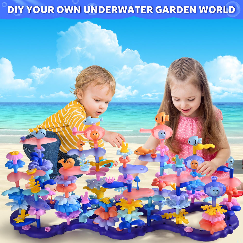 Doloowee Ocean Sea Lions: friendly figures invite tactile building sessions.