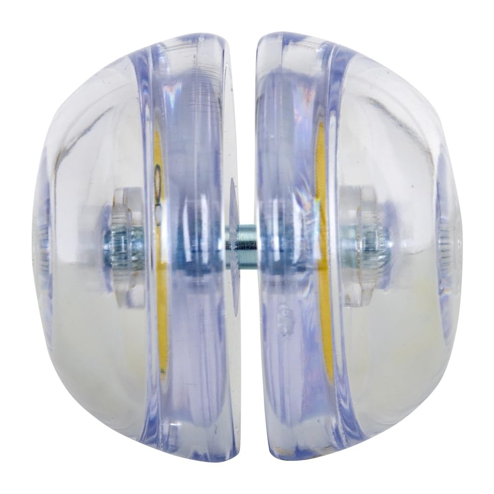 Duncan Imperial Yo-Yo’s narrow string gap supports basic tricks more easily.