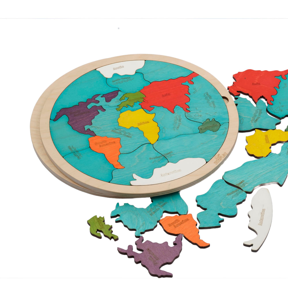 Ekoplay family-friendly activity strengthens parent-child interaction through collaborative puzzle solving.