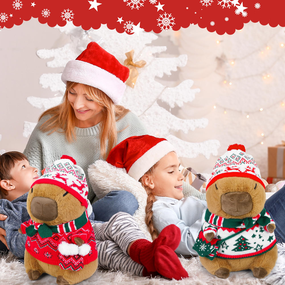 Elcoho capybara Santa hat completes merry dress-up looks.
