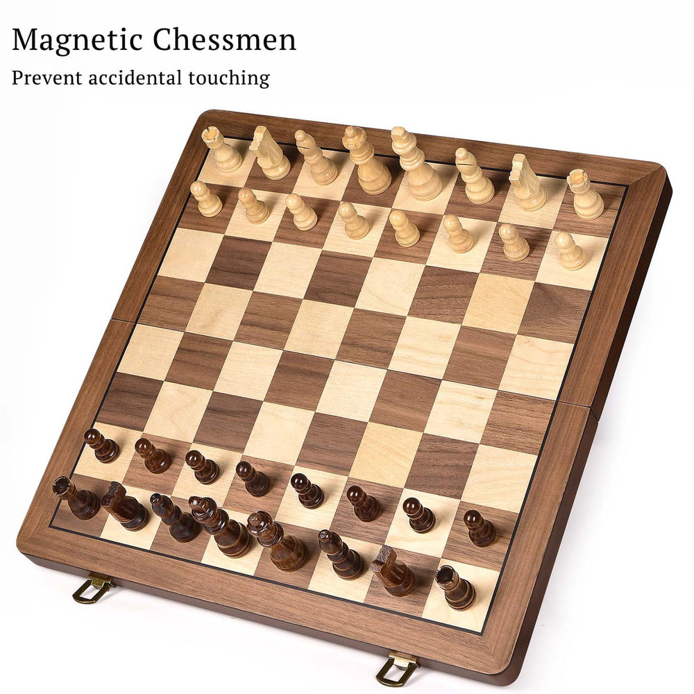 ELONGDI magnetic chess pieces close-up with felt and secure hold.