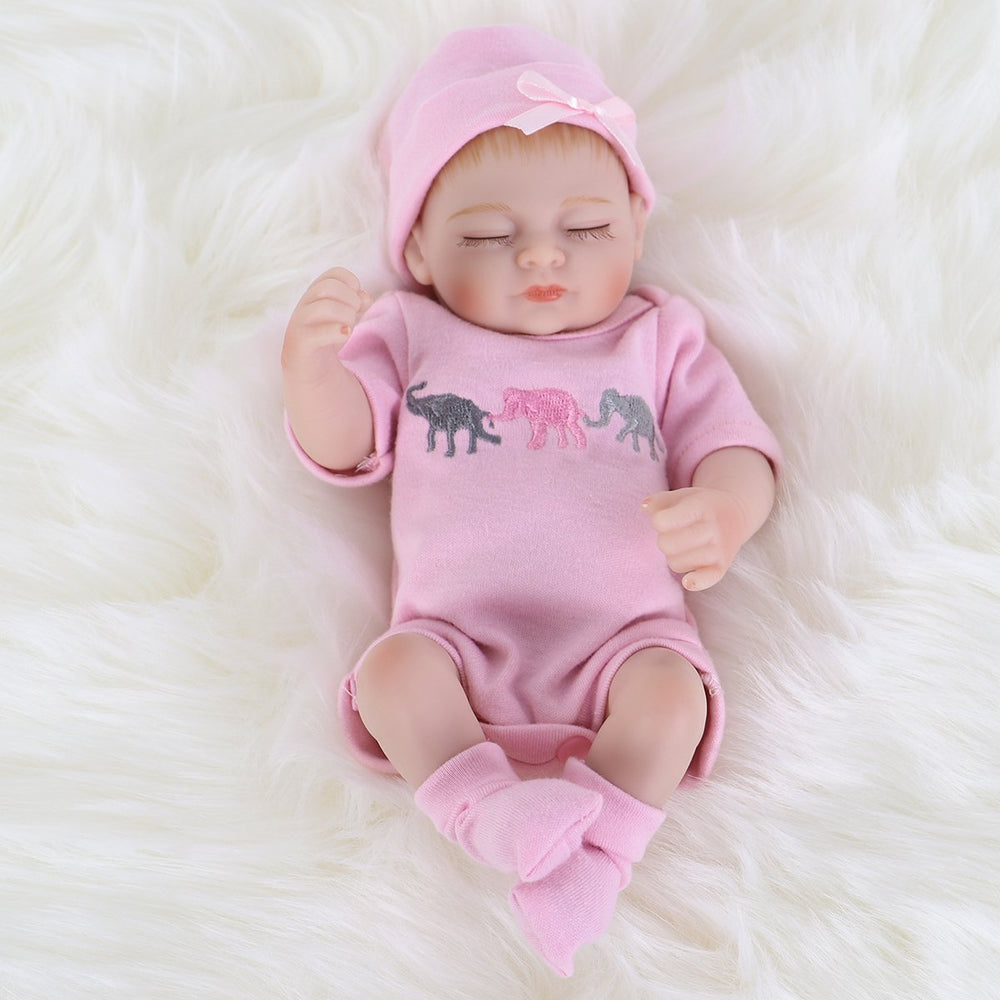 ENADOLL doll weighs about 0.8 lb and is easy for small hands to hold.