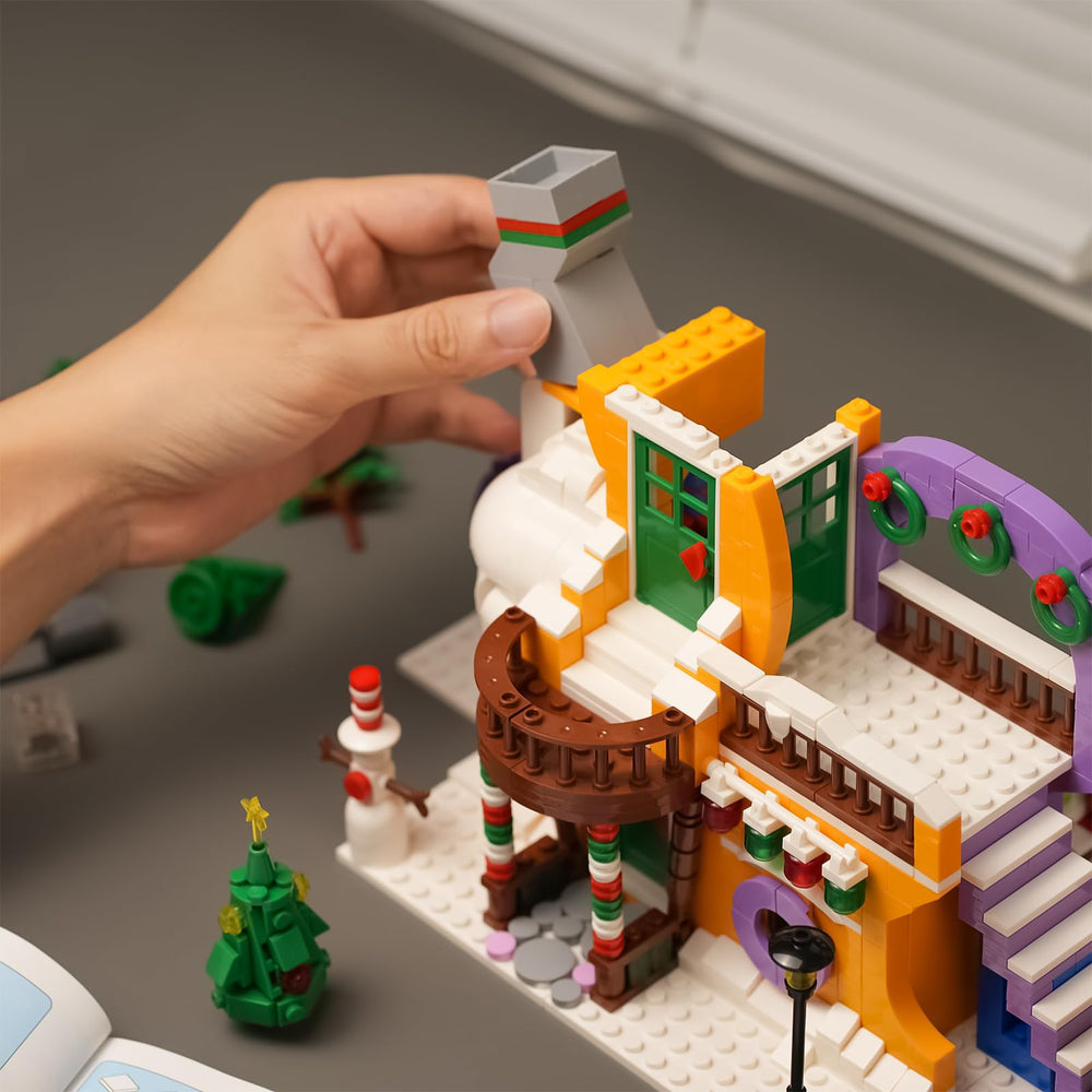 ENJBRICK family build time supports collaborative play and bonding