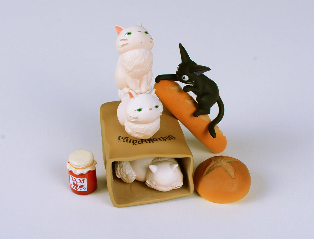 Bandai label on Ensky Jiji Nosechara packaging signals safety.