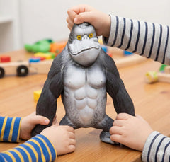 Eoepur Stretchy Gorilla Toy stretched demo highlights resilience and versatility.