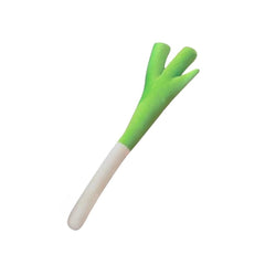 EPRHAY leek onion plush displays a lifelike onion bulb with soft, hug-worthy texture.