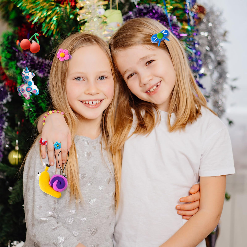ESSENSON party favors kit for colorful, mess-minimizing crafts.