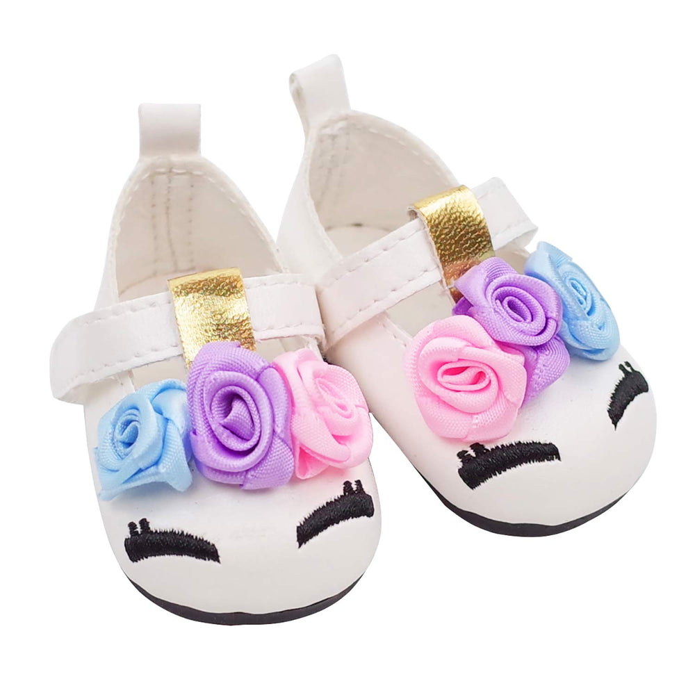 Etistta socks add two versatile pairs to finish looks for dolls.