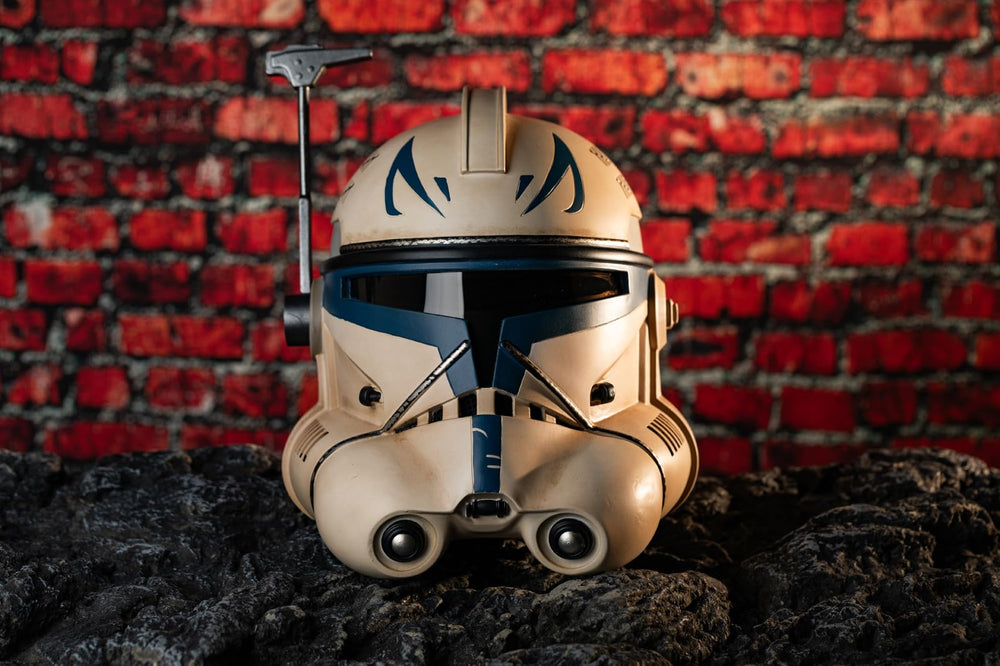 Evere Capt. Rex helmet visor detail offering clear exterior visibility