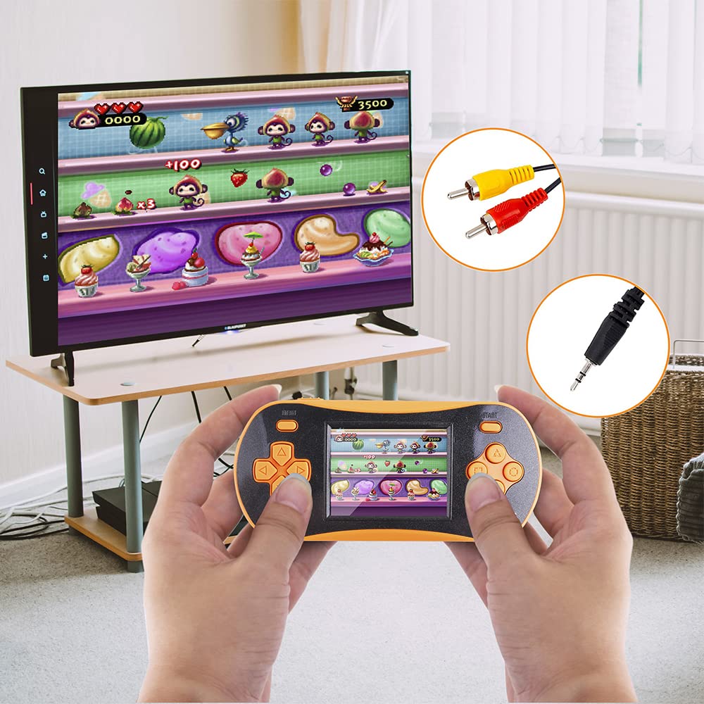 FAMILY POCKET RS16 2.5-inch LCD display enables compact retro play