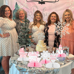 Fangleland pink-white centerpieces made from sturdy cardstock for stable dining table displays.