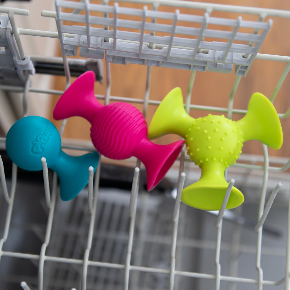 Award-winning pipSquigz design adds playful style to baby toys