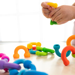 Fat Brain Toys Plip Links stem-skills-build shapes for spatial learning.