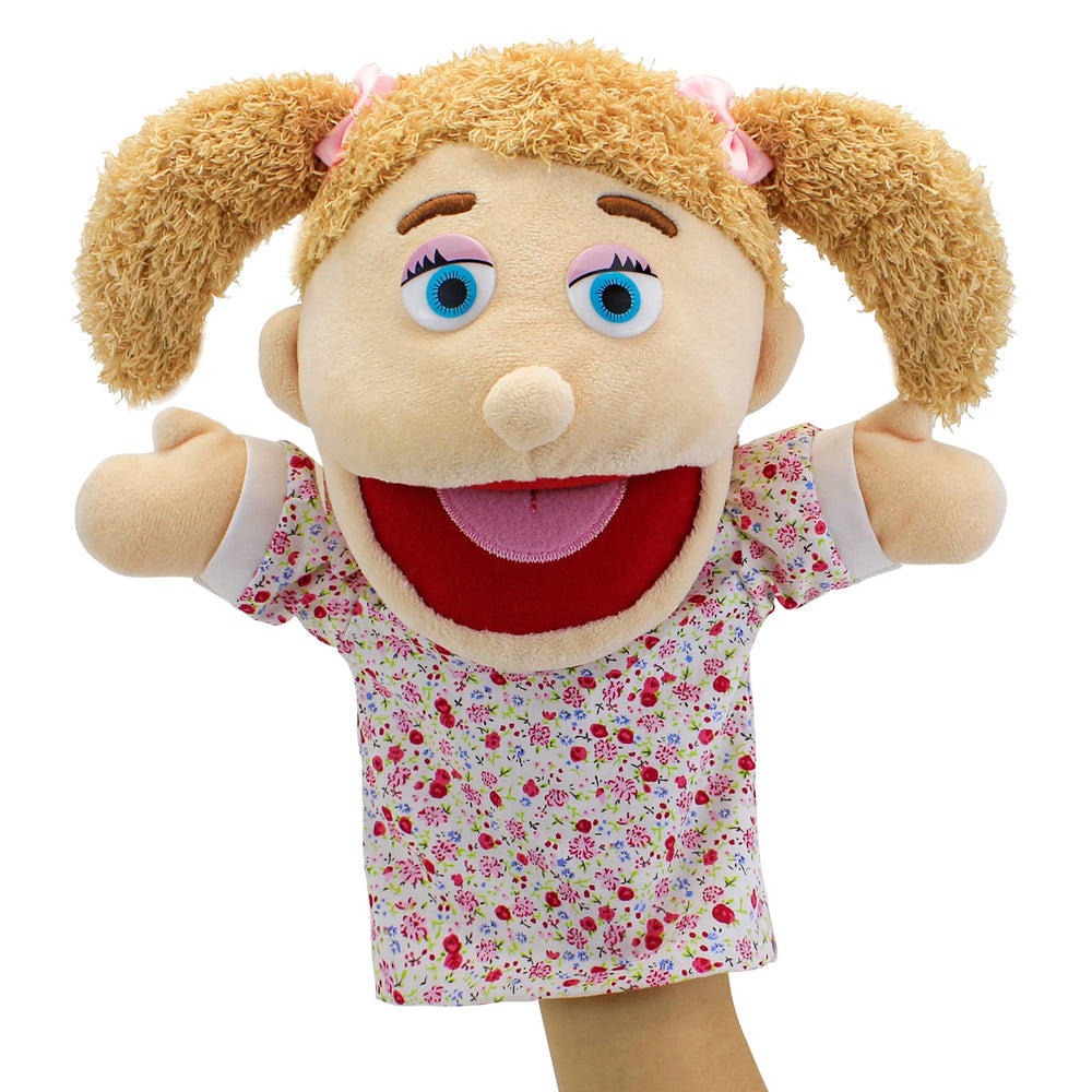 FIMIGID six-member family puppets for imaginative play and storytelling.