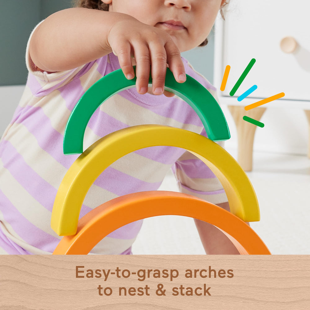 Fisher-Price six-piece rainbow set supports fine motor practice