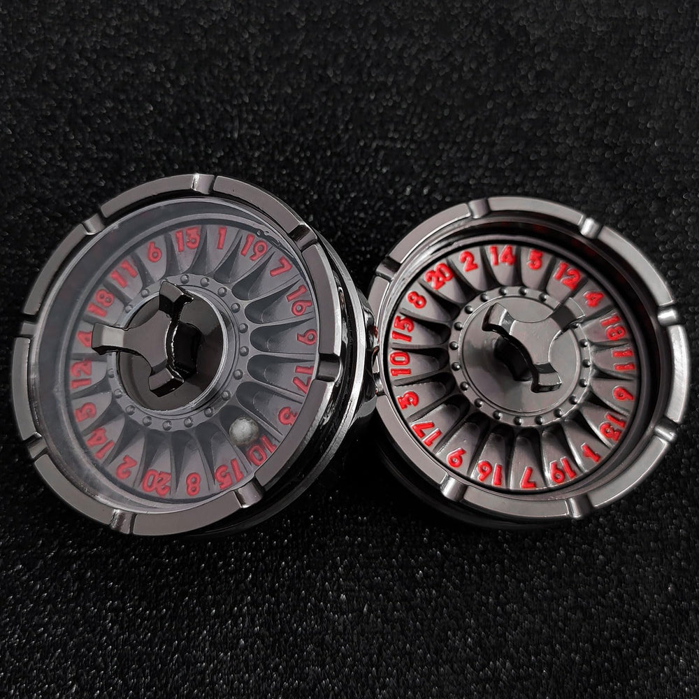 FLUEFOWL metal-dice set with D20 visible on the faces, durable for long sessions.