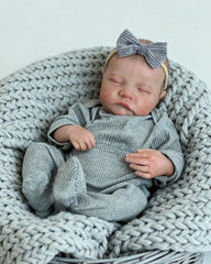 FOCKOF Realistic Reborn Baby Doll 18inch soft vinyl body feels smooth and comforting.