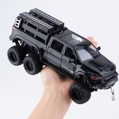 FRJV Mammoth 1/24 detachable shovel and axe for versatile play scenarios.
