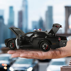 FRJV 1/24 scale Hellcat police car offers sturdy construction and long-lasting play