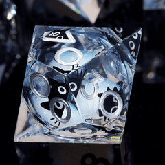 Large bright numbers on Froggod DND dice for easy reading