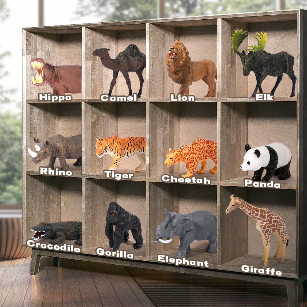 FRUSE safari lion figurine sparks storytelling and social play in toddlers.