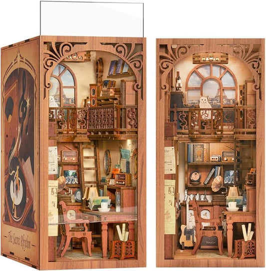 Fsolis Book Nook Kit front view enhances shelf aesthetics and storytelling ambiance.