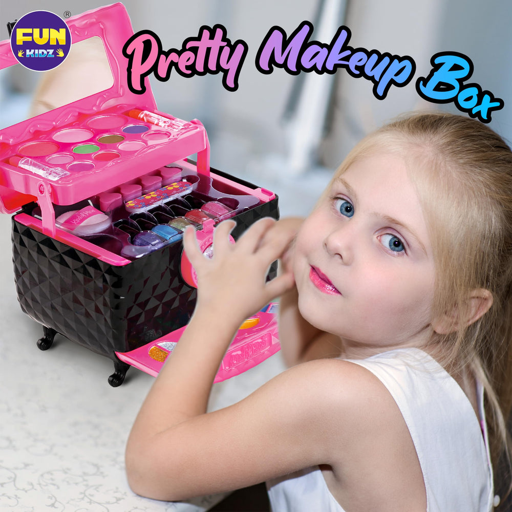 FUN KIDZ portable storage box with handle for on-the-go play.