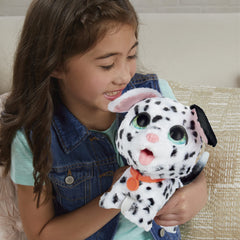 FurReal Poopalots Big Wags Dalmatian multicolor design appeals to kids.