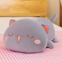 Fuyu vacuum-packed cat pillow ready to recover fullness after unpacking.