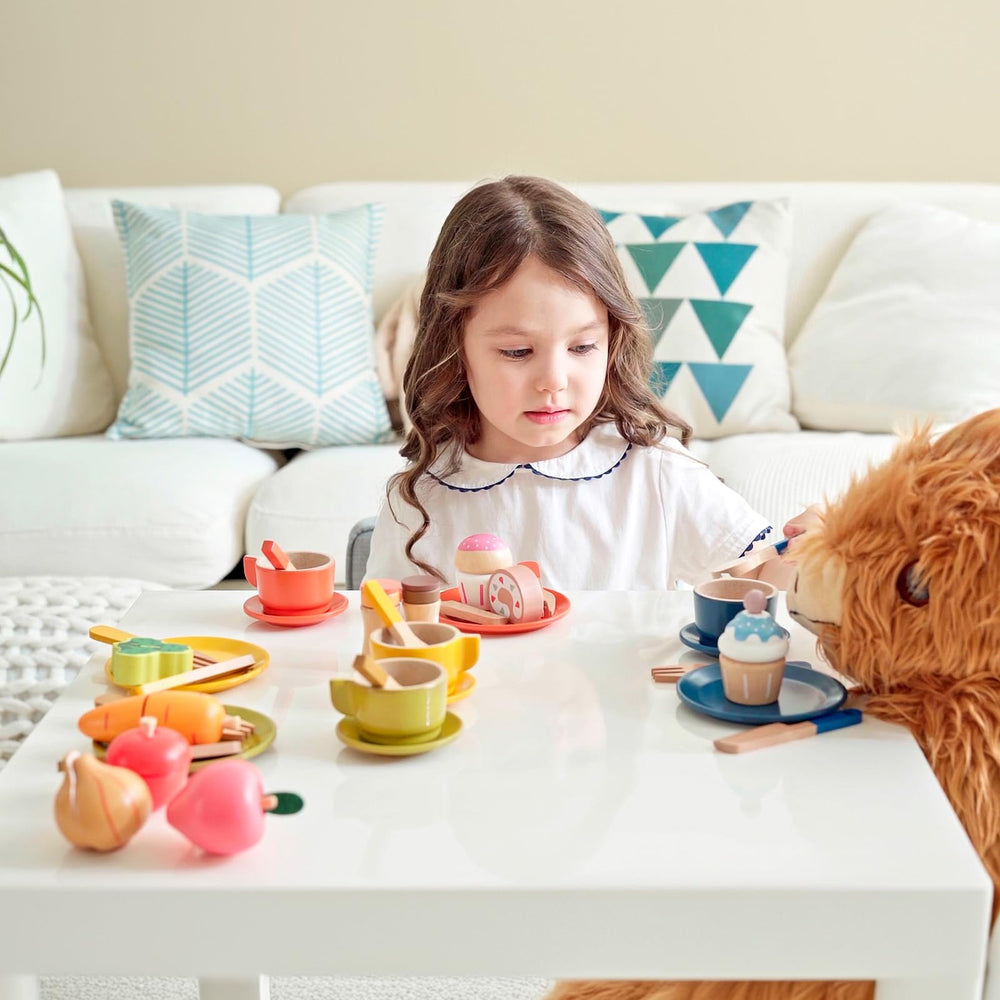GAGAKU Montessori-inspired play set sparks creativity through varied roleplay scenarios.