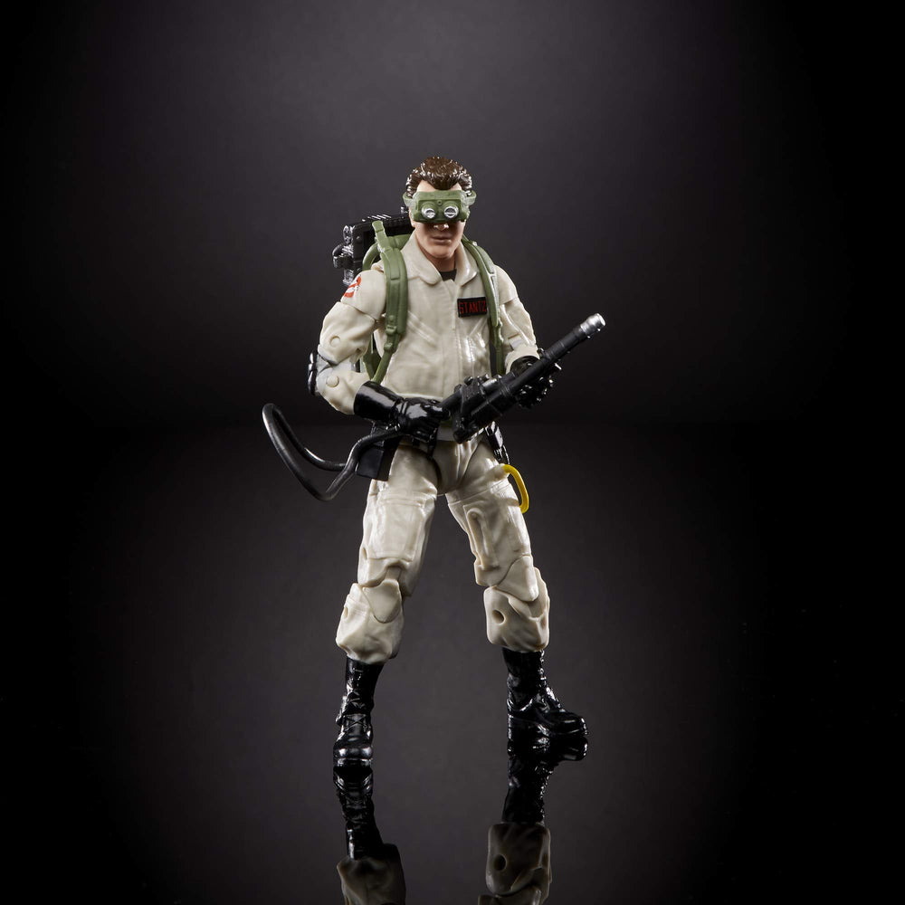 Ray Stantz with Terror Dog build piece complements the Plasma Series lineup