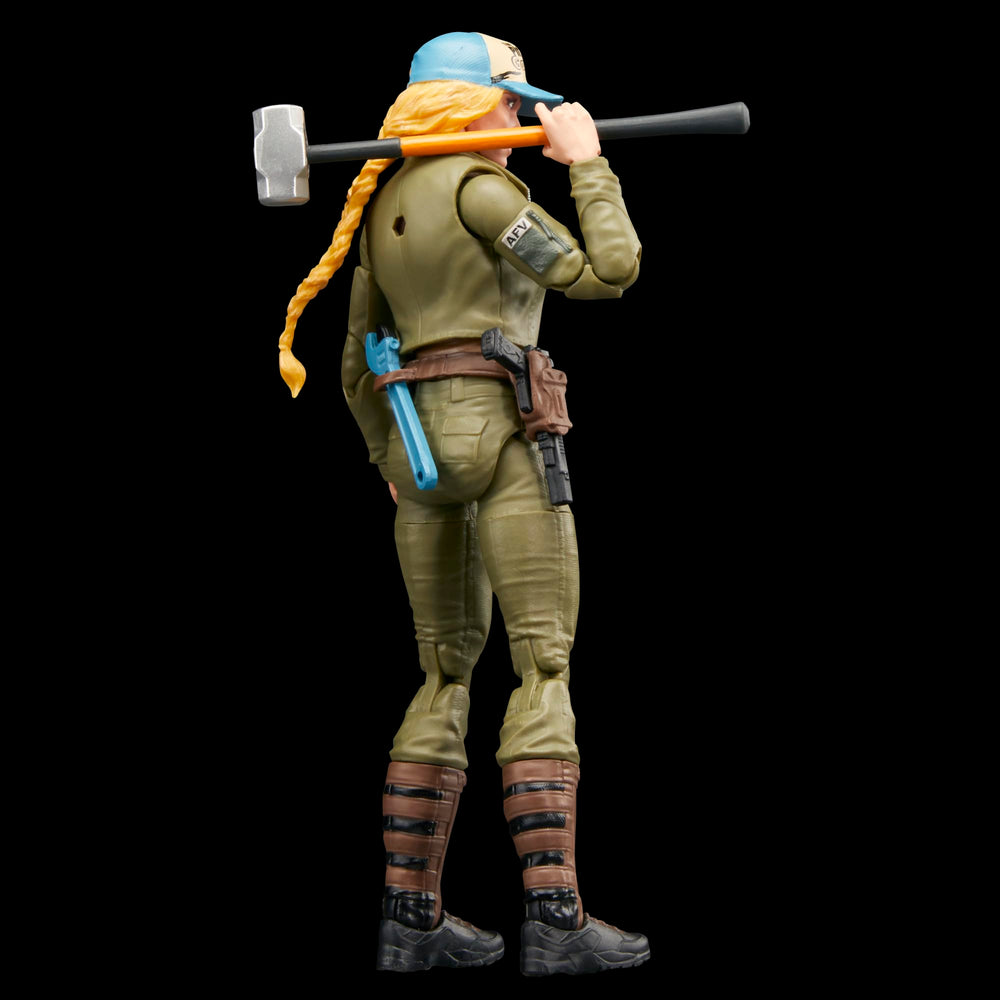 G.I. Joe Krieger weapons and accessories for versatile displays
