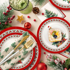 GiftPioneers thick cardboard plates resist spills during meals