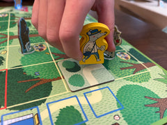 GIGAMIC Mr. Postmouse’s Picnic vibrant artwork enhances family storytelling.