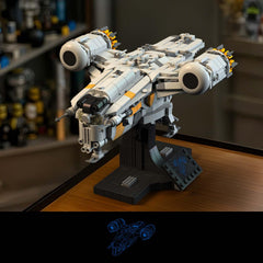 Givenni Star Ship display stand supports the finished model securely on a desk.