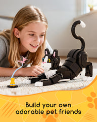 Glikid rabbit with swiveling ears for curious play