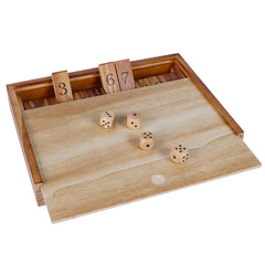 Glintoper Wooden dice set close-up showing natural blond finish