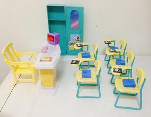 Gloria dollhouse classroom scene for cooperative play.