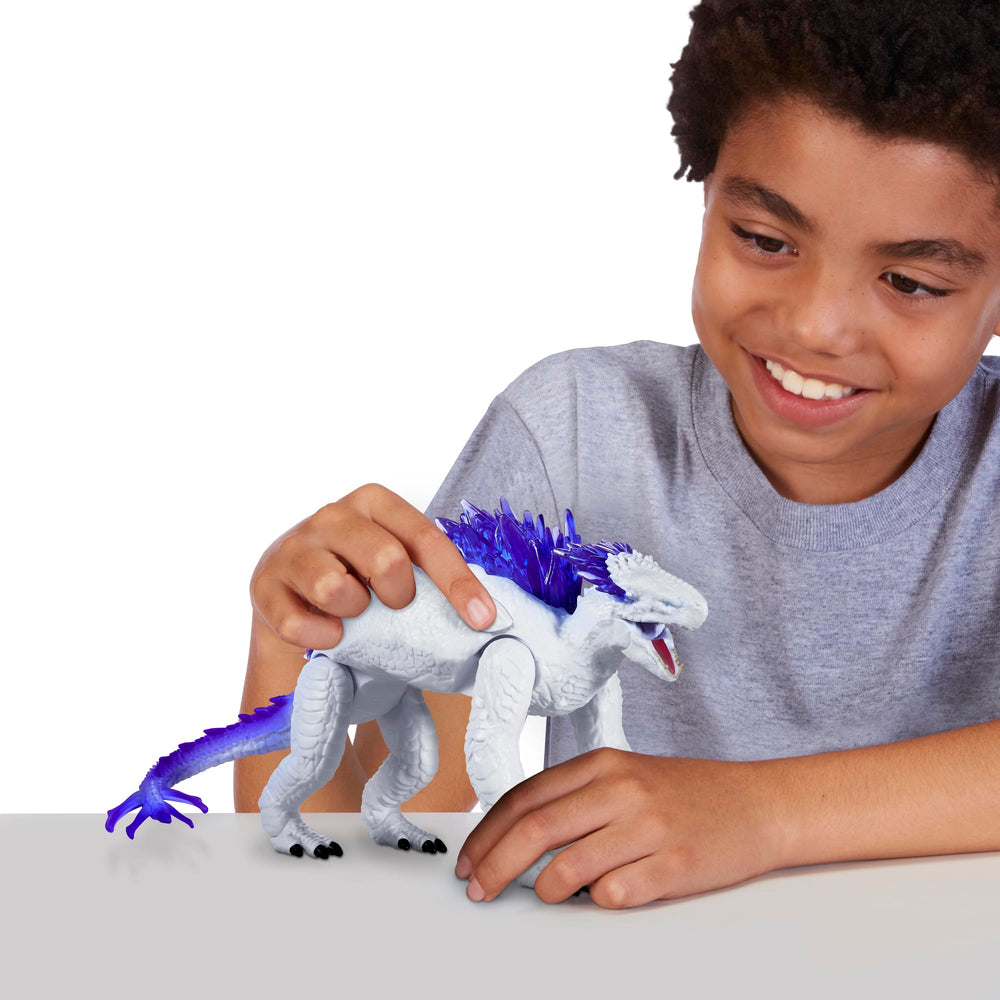 Roar sound button adds authentic battle cries during play