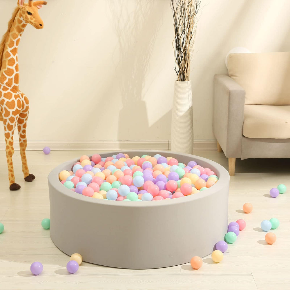 GOGOSO easy grasp balls suited for tiny hands.