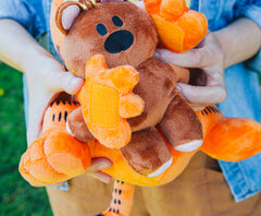 Golden Bell Garfield and Pooky nap-time buddy for kids and fans.